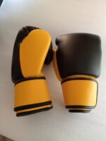 Boxing Gloves Punching And Breathable Sports Pu Leatherlace Up Boxing Gloves Genuine Leather Muay Thai Glove